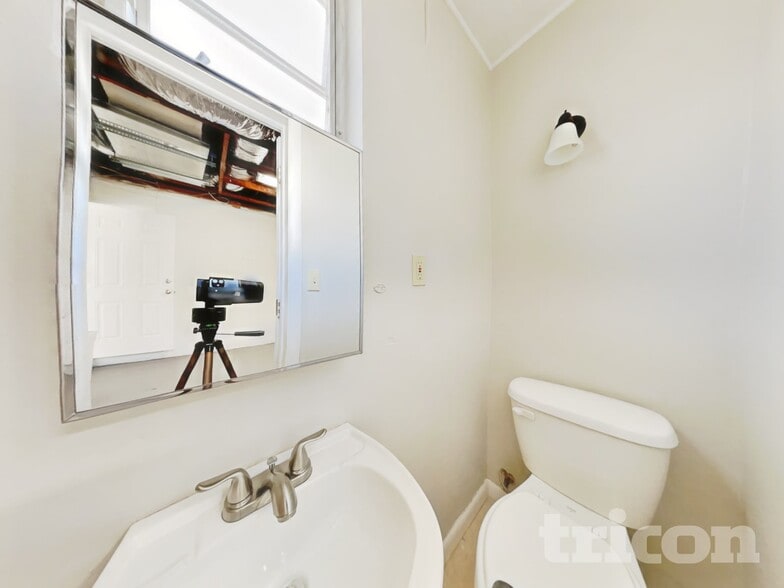 Building Photo - 2166 Timber Ln