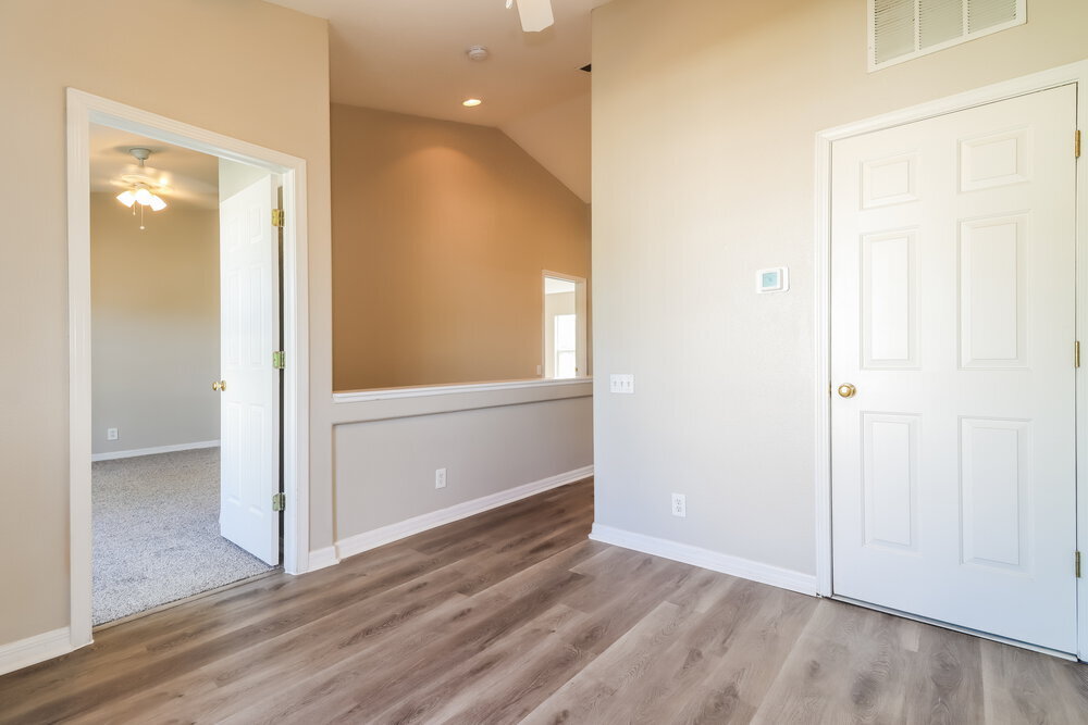 Building Photo - 13125 Thoroughbred Loop