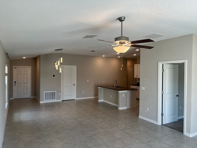 Building Photo - 7207 Jenkins Vista Ct