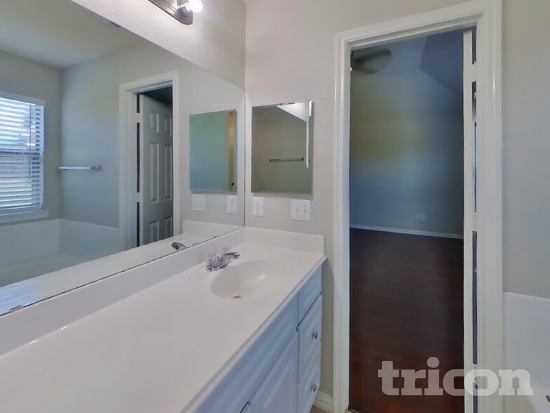 Building Photo - 8621 Sagebrush Trail