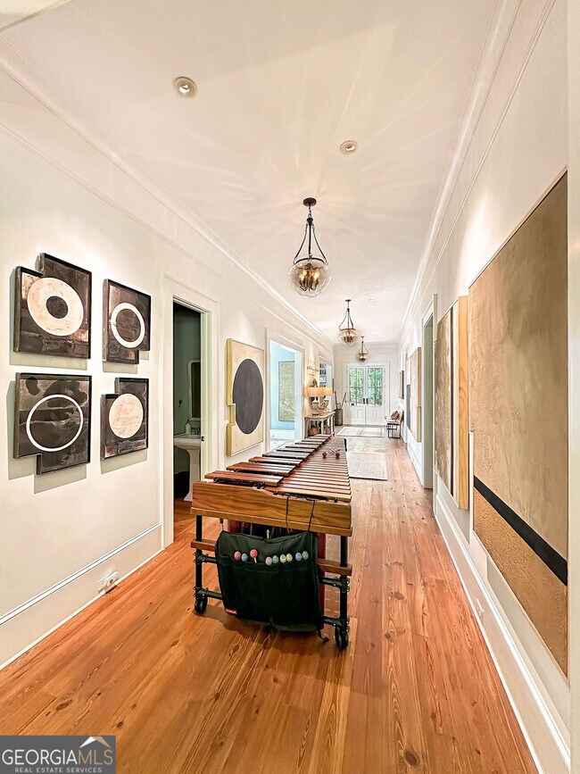 Building Photo - 500 Augusta Ln