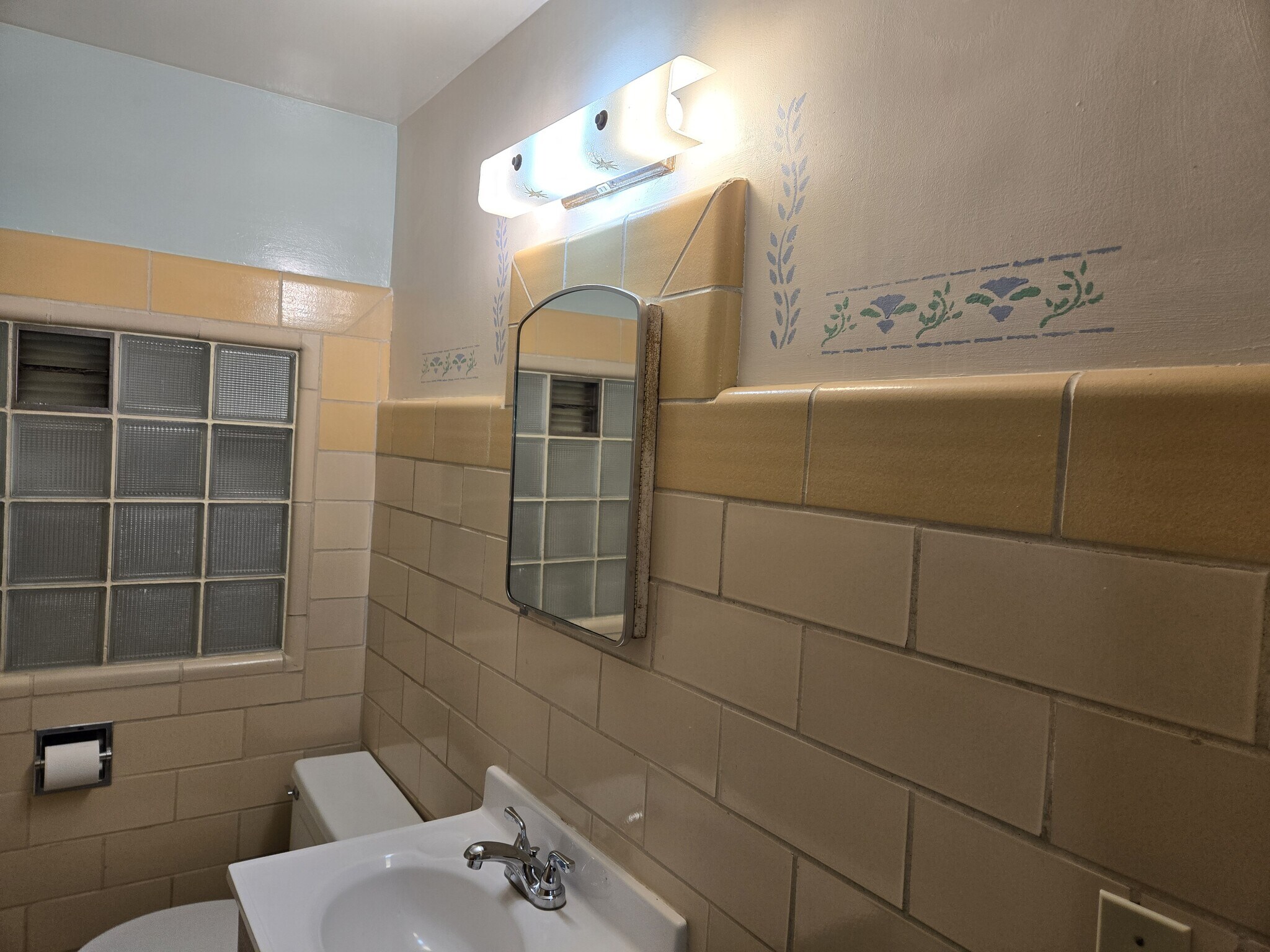 Bathroom tile + stencils - 4005 N 24th St
