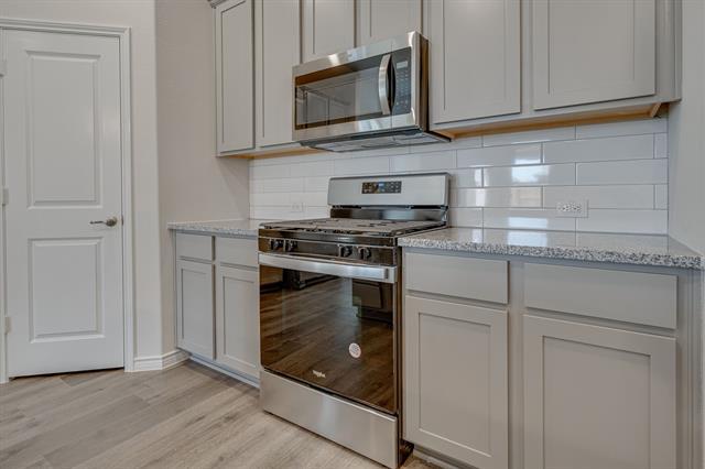 Building Photo - 2931 Shetland Dr