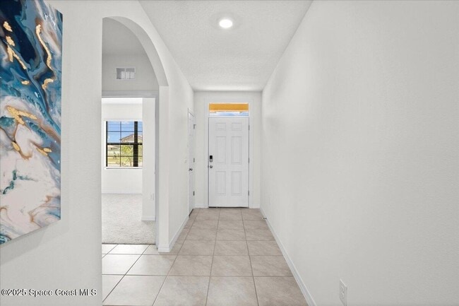 Building Photo - 1854 Capital Dr SE