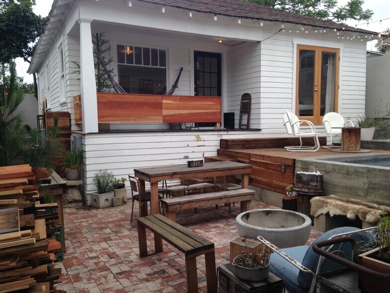 Primary Photo - 2112 Santa Ynez St