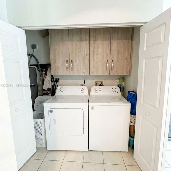 Building Photo - 25586 SW 138th Pl