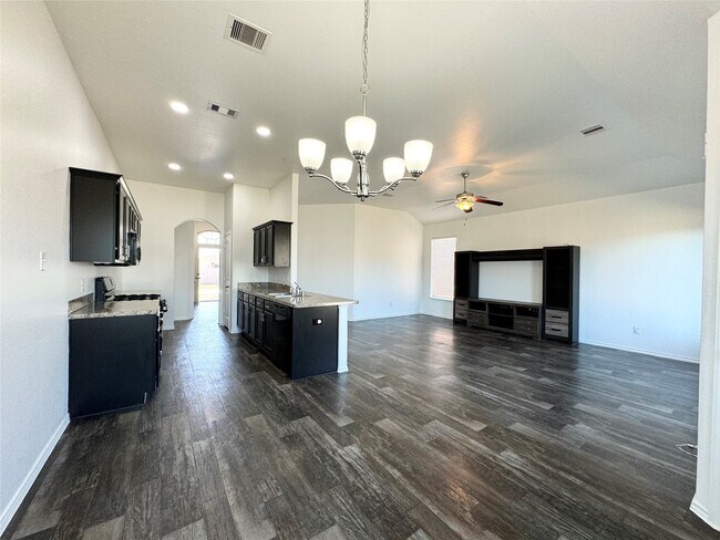 Building Photo - 20626 Rimini River Wy