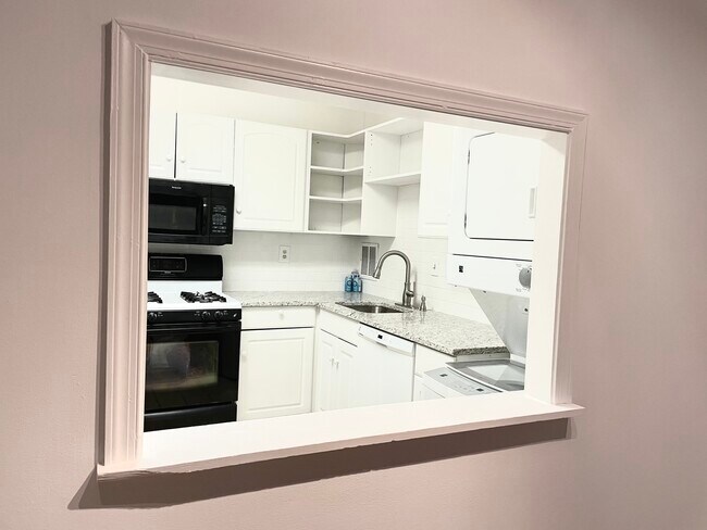 Building Photo - 3701 S George Mason Dr