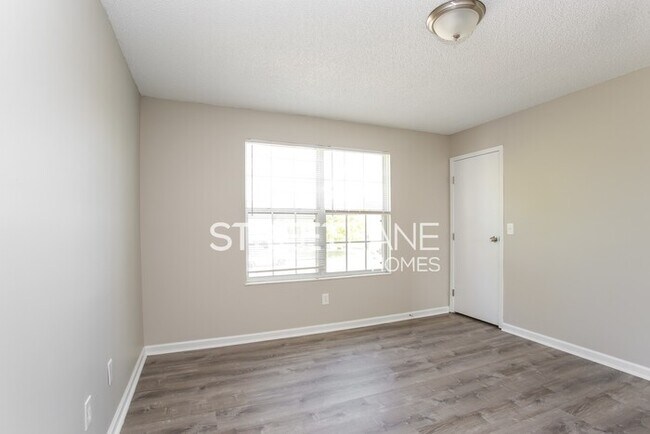 Building Photo - Charming 3 Bedroom in Galloway!