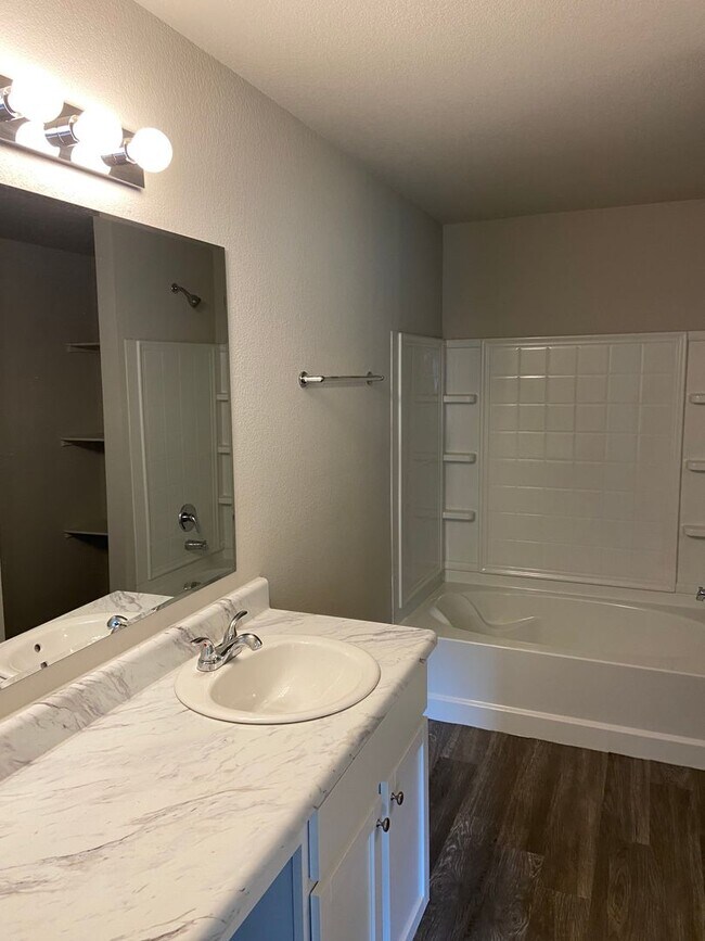 Building Photo - *NOW PRELEASING!*  Four Bedroom | Two Bath Home in Walcott Springs