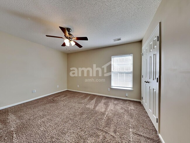 Building Photo - 177 Wildberry Ln