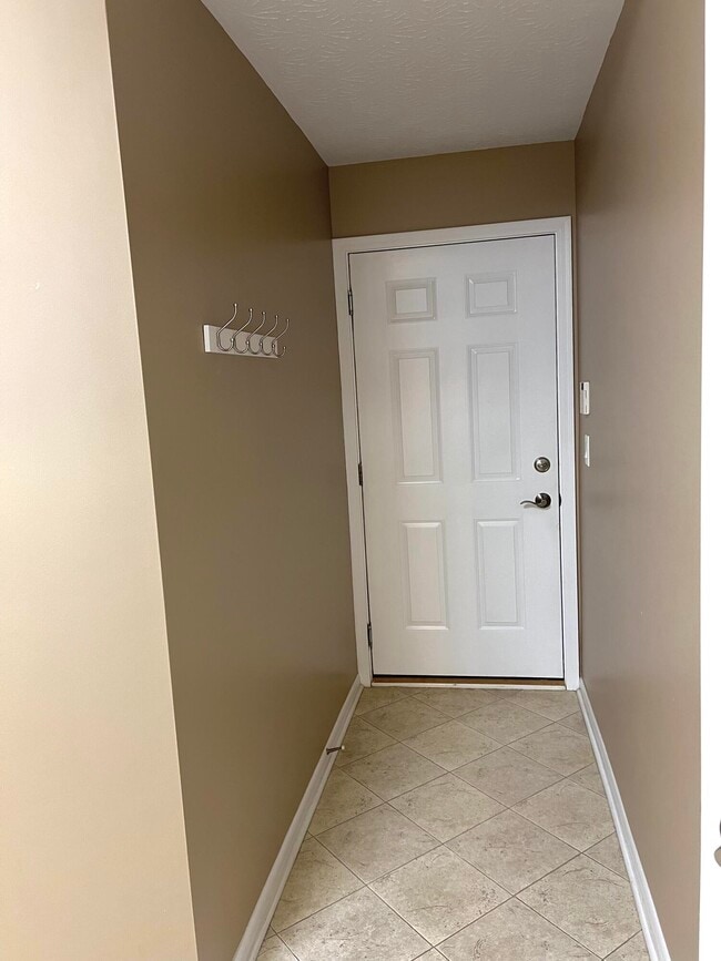 Building Photo - 2271 Edenderry Dr