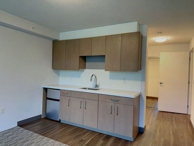 Building Photo - SN Ranaweera - Hale Ka Lae 2210/2212