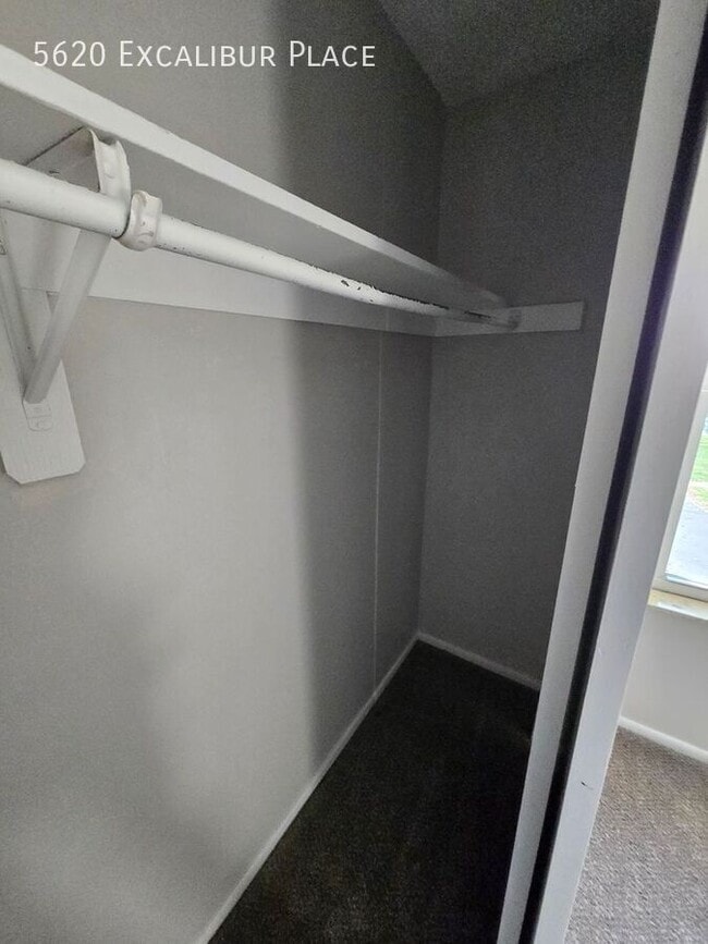 Building Photo - 5620 Excalibur Pl