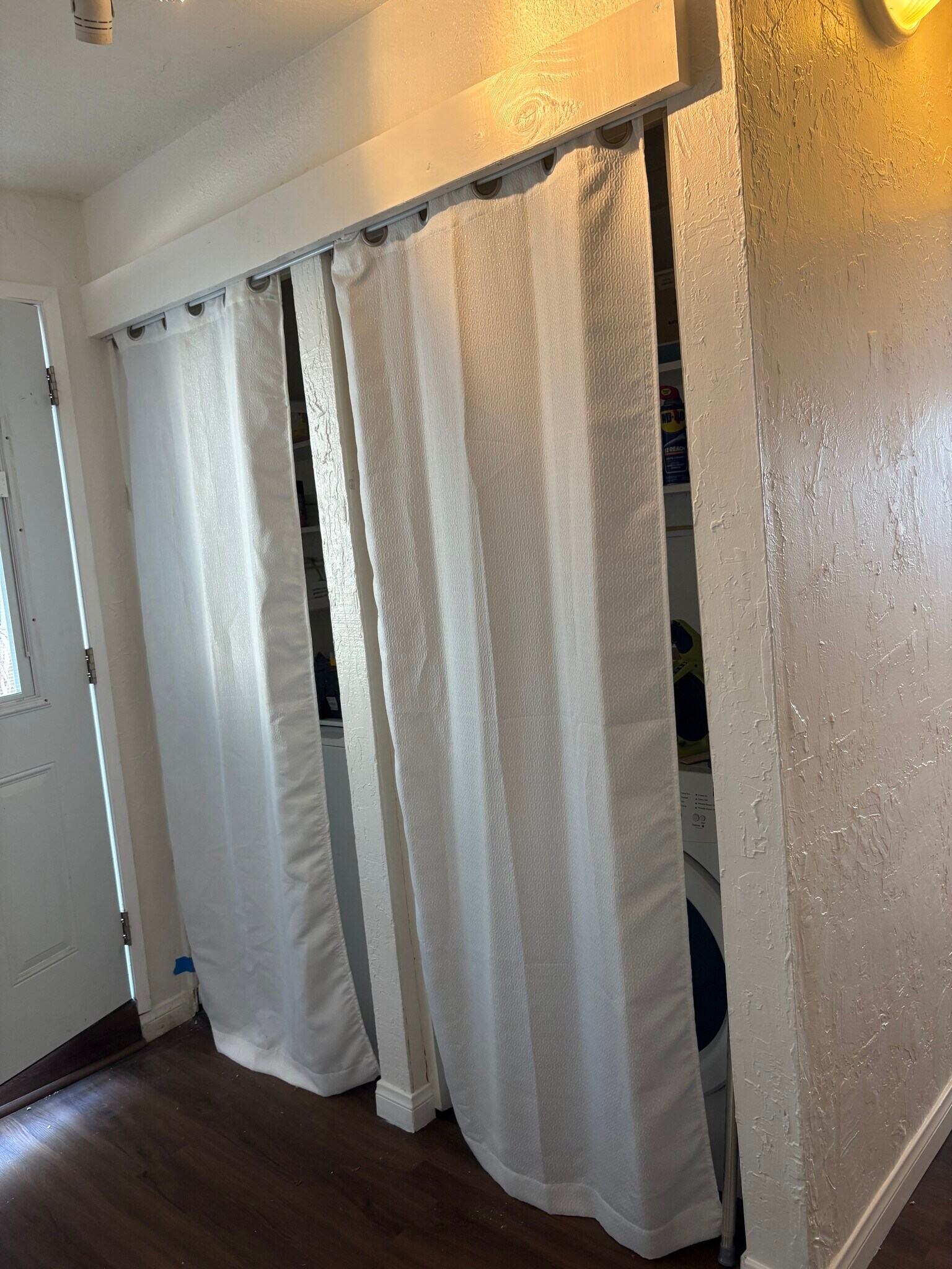 Washer dryer area - 2424 Jefferson St
