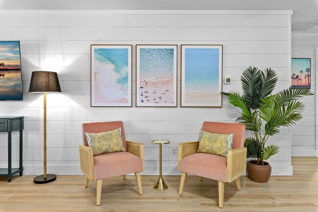 Building Photo - 12263 90th Ave