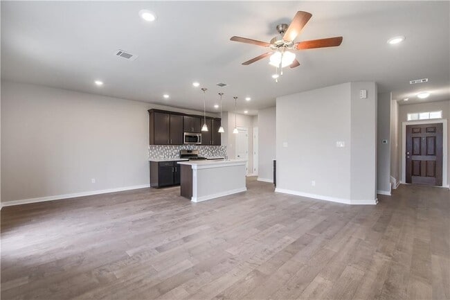Building Photo - 17502c Bay Skipper Dr