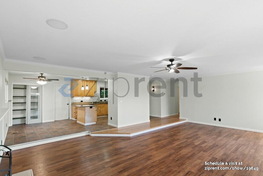 Building Photo - 325 Copco Ln