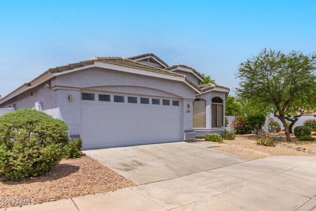 Building Photo - 12328 W Medlock Dr