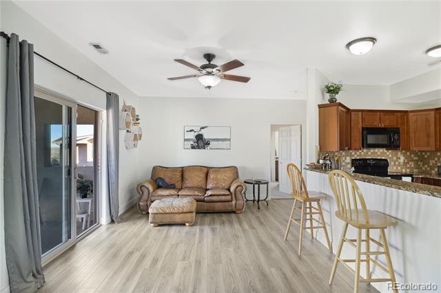 Building Photo - 1550 Little Bear Grove
