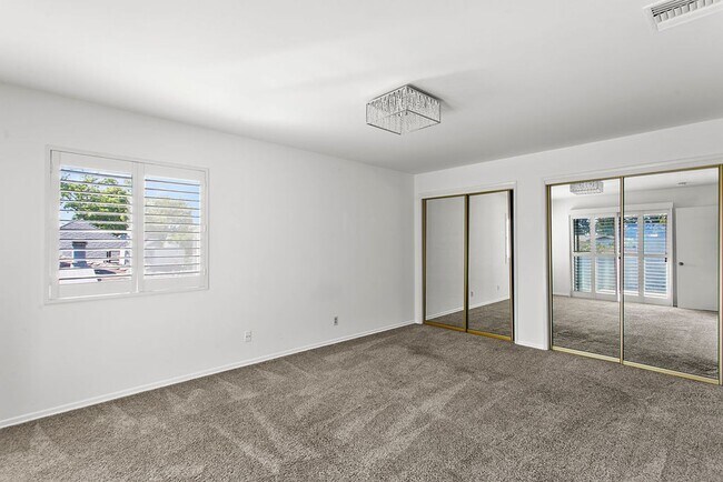Building Photo - Shaffer/Washington