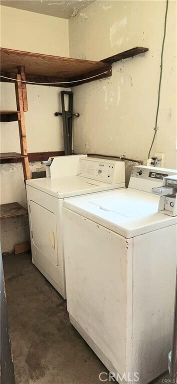 Building Photo - 2131 N Lincoln St