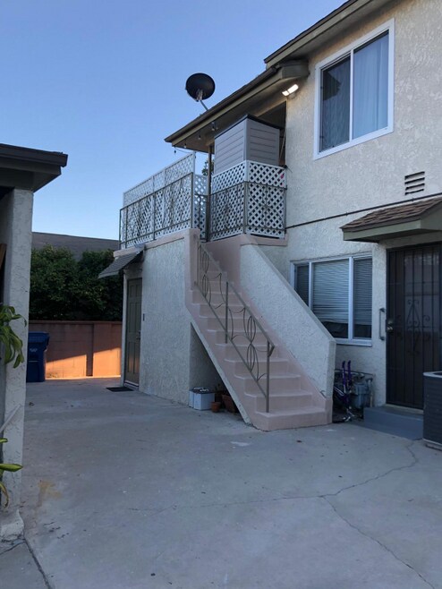Building Photo - 5844 Autry Ave
