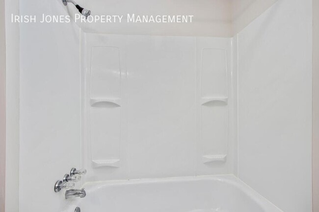 Building Photo - 119 72nd St