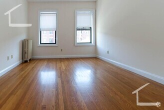 Building Photo - Huge second floor one bed for 9/1! ALLSTON