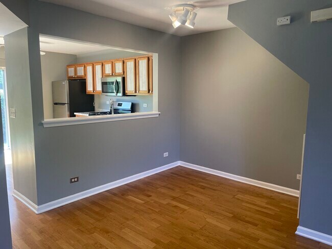 Building Photo - 2723 Preston Ct
