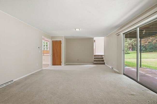 Building Photo - 115 Saybrook Ln