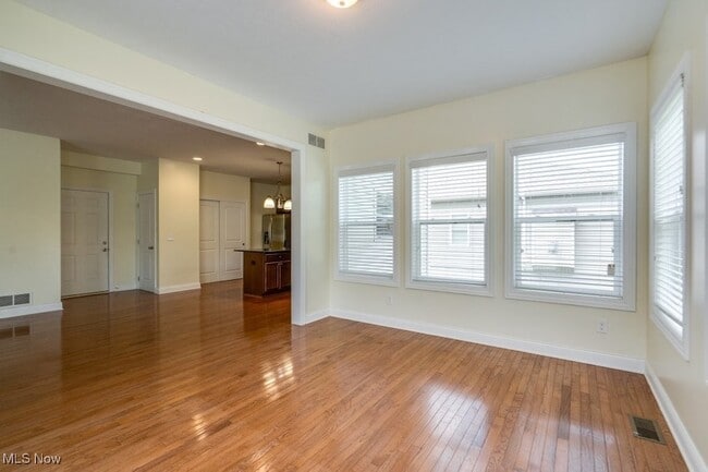 Building Photo - 155 Granite Dr