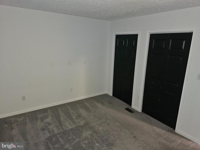 Building Photo - 730 Ox Bow Ln