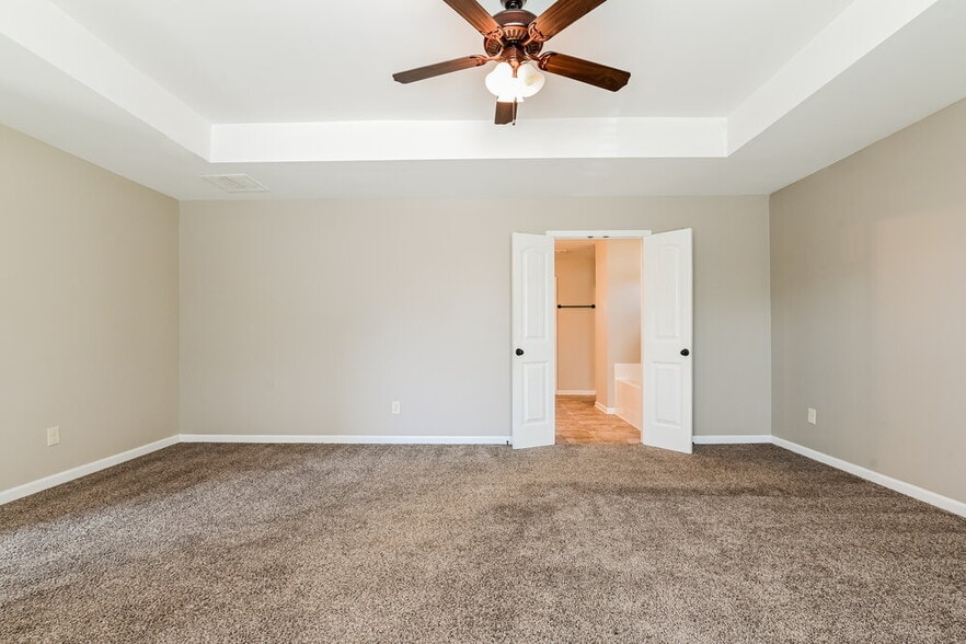 Building Photo - 2127 Juniper Ives Ct SE