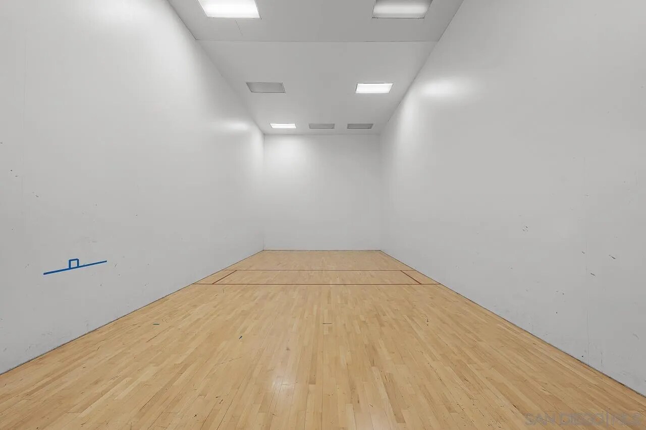 Building Photo - 12015 Alta Carmel Ct