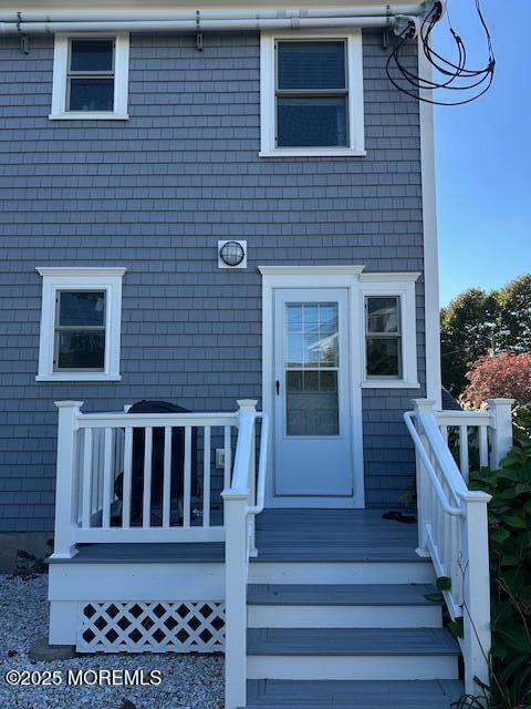 Building Photo - 31 Cedar Ave