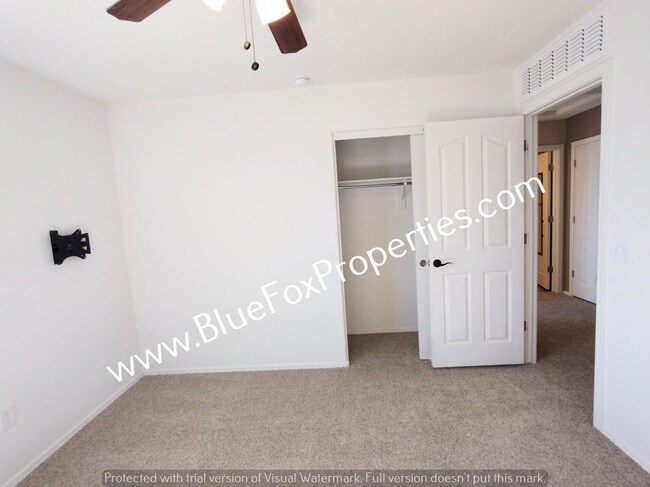 Building Photo - 432 R G Lee Pl