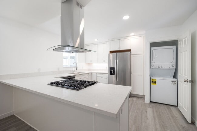 Building Photo - Cozy brand new 2bed/1bath now available in...