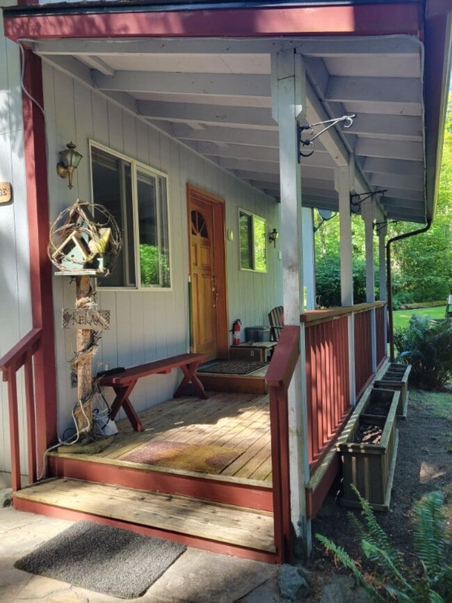 Building Photo - Fairytale Cottage in the Woods and Include...