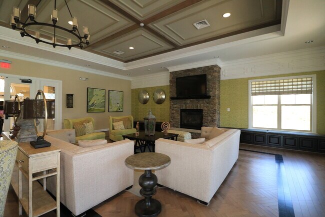 Building Photo - Beautiful Garage Townhouse in Poplar Run - Minutes to Glenmont METRO & I-200!