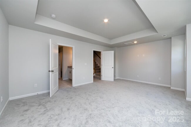 Building Photo - 2550 Lydia Ave