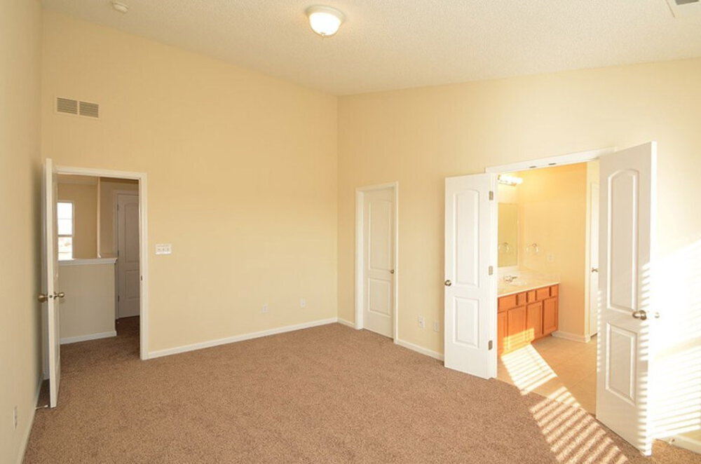 Building Photo - 1727 Buckeye Ct