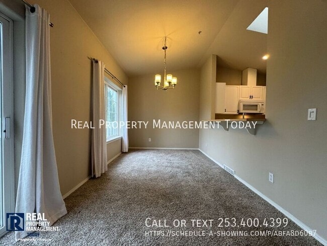 Building Photo - 14110 SE 171st Way