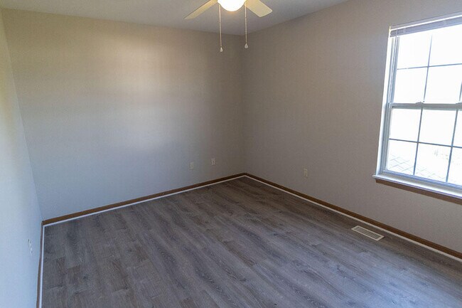 Building Photo - 1507 Native Dancer Ct