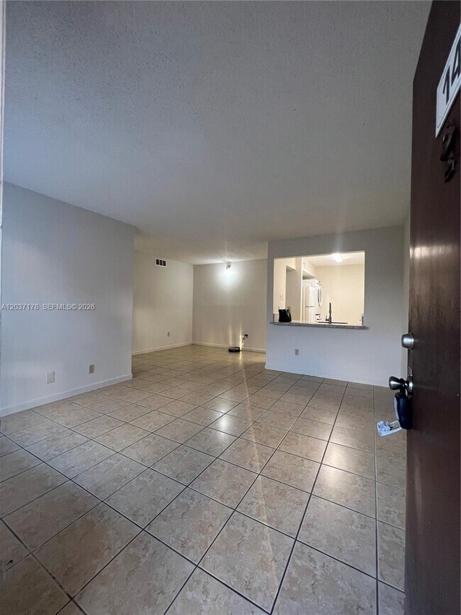 Building Photo - 14861 SW 104th St