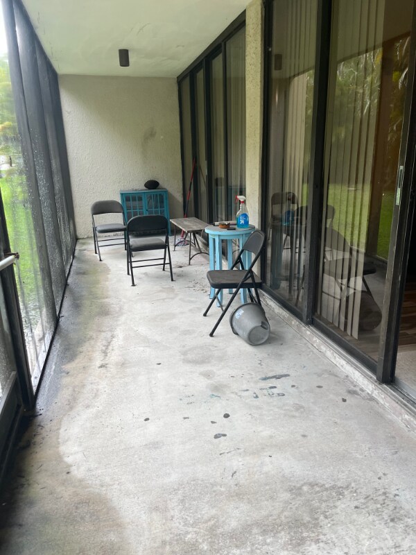 Building Photo - 2810 SW 87th Ave