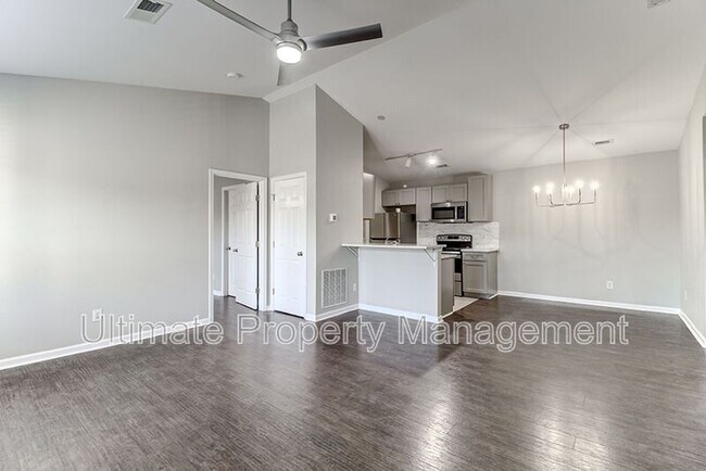 Building Photo - 4416 Jay Bird Cir