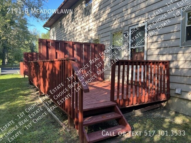 Building Photo - 2191-B Meadowlawn-