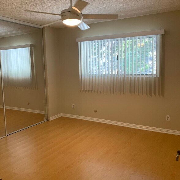 Building Photo - 1935 Alpha Rd