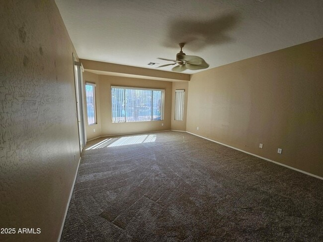 Building Photo - 42593 Abbey Rd